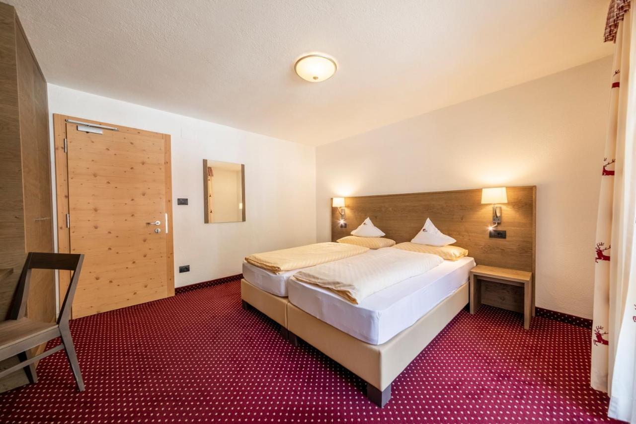 Hotel Dolomiti ラ・ヴィッラ エクステリア 写真