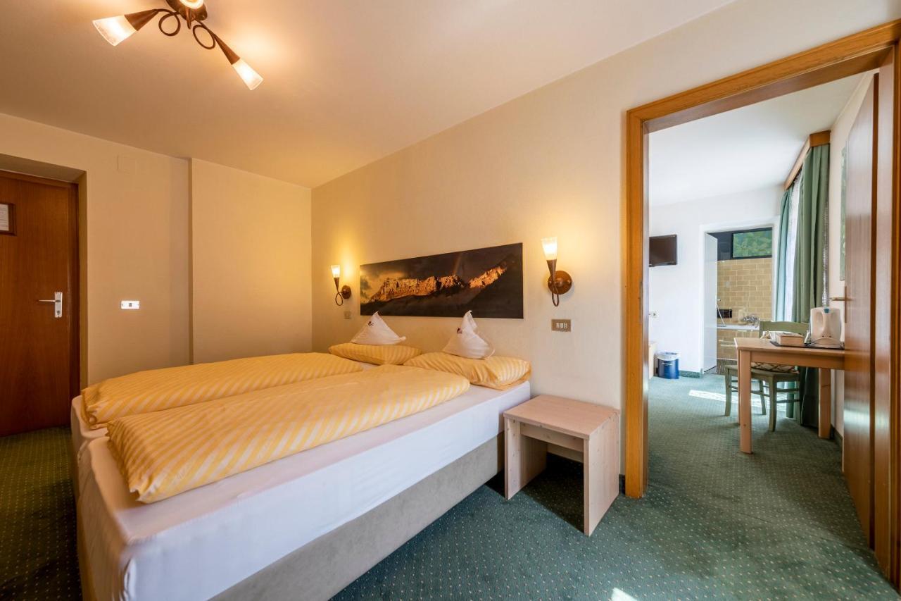 Hotel Dolomiti ラ・ヴィッラ エクステリア 写真