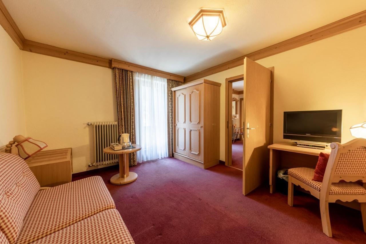 Hotel Dolomiti ラ・ヴィッラ エクステリア 写真