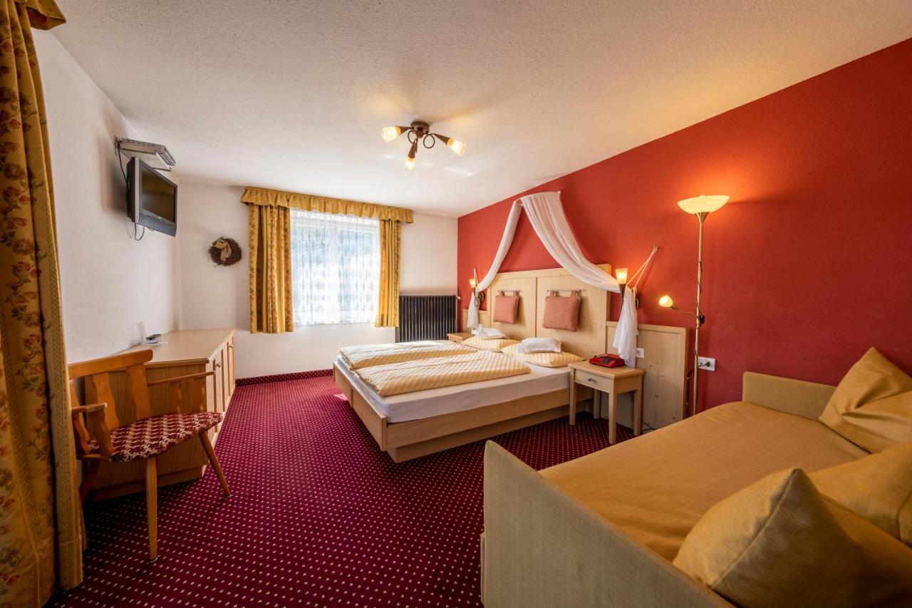 Hotel Dolomiti ラ・ヴィッラ エクステリア 写真