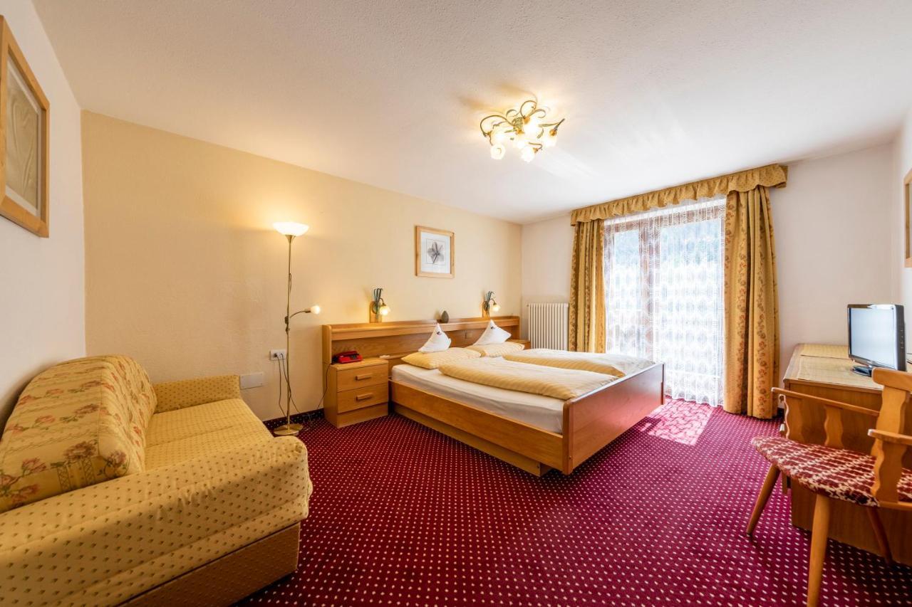 Hotel Dolomiti ラ・ヴィッラ エクステリア 写真