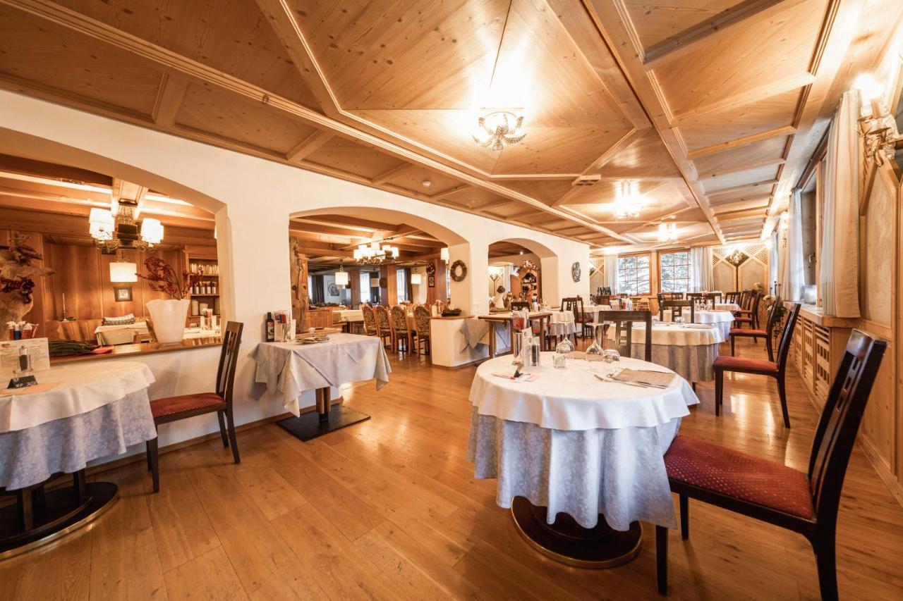 Hotel Dolomiti ラ・ヴィッラ エクステリア 写真